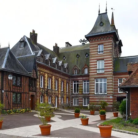 Les Duchesses Nyaraló Forges-les-Eaux